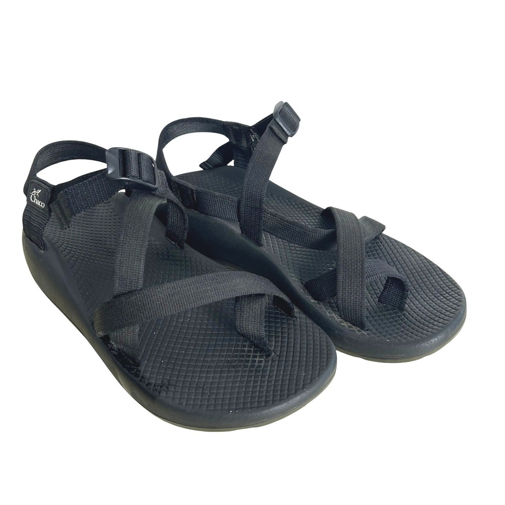 Chaco Sandals Men Size 9 Black Z/2 Classic Strappy Toe Loop Hiking Gorpcore USA